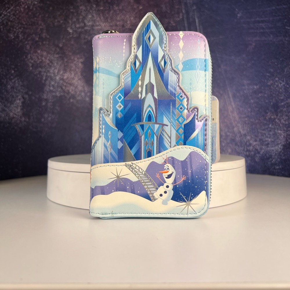 Loungefly: Disney - Frozen Princess Castle Zip Around Wallet